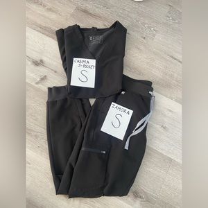 Figs Small Scrubs (Black)